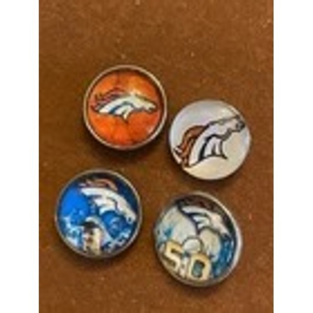 4~ NFL 8mm Snap Bracelet Charms. Denver Broncos Lot. Peyton Manning. Super Bowl